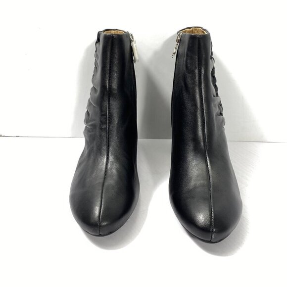 Bettye Muller Deena Booties Sz 9.5M Black Soft Napa Leather Heel Ankle Boots NEW - Picture 4 of 12